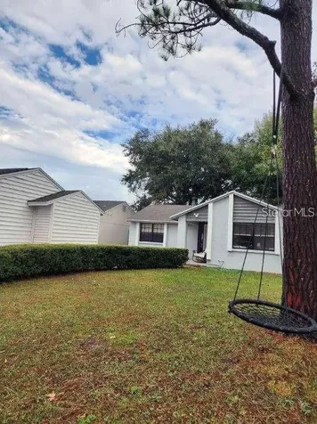3244 Fox Lake Drive Tampa FL 33618