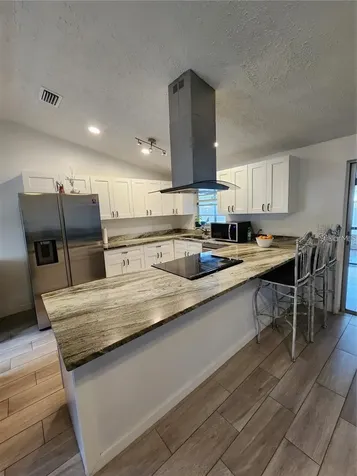 3244 Fox Lake Drive Tampa FL 33618