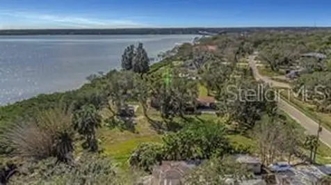 3825 Shore Boulevard Oldsmar FL 34677