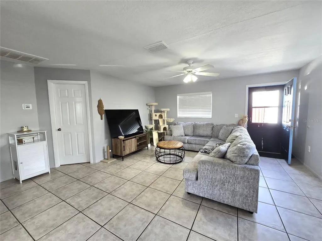 5422 Amy Lane New Port Richey FL 34652