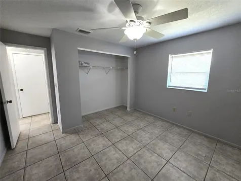 5422 Amy Lane New Port Richey FL 34652