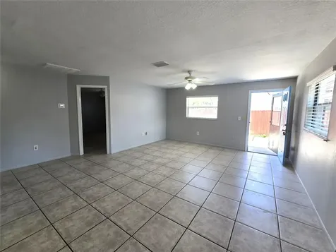 5422 Amy Lane New Port Richey FL 34652