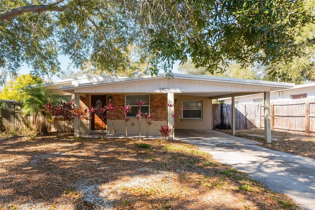2407 S Harold Avenue Tampa FL 33629