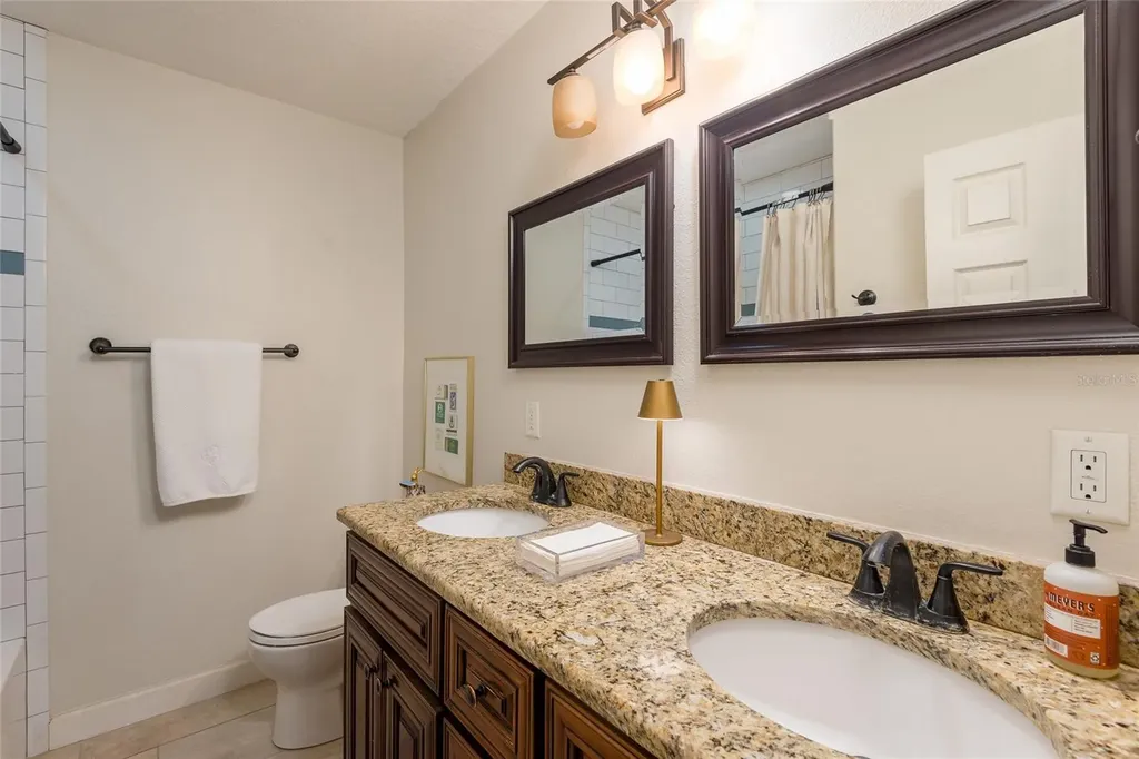 2407 S Harold Avenue Tampa FL 33629