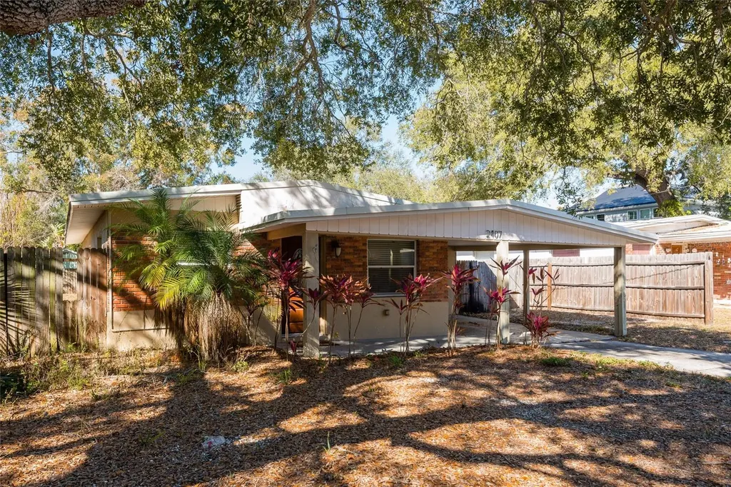 2407 S Harold Avenue Tampa FL 33629