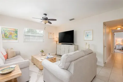 2407 S Harold Avenue Tampa FL 33629
