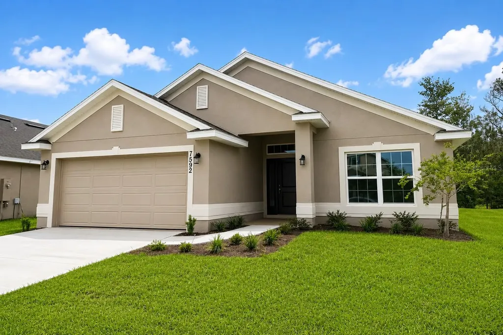 7592 Bent Tree Loop St Cloud FL 34771