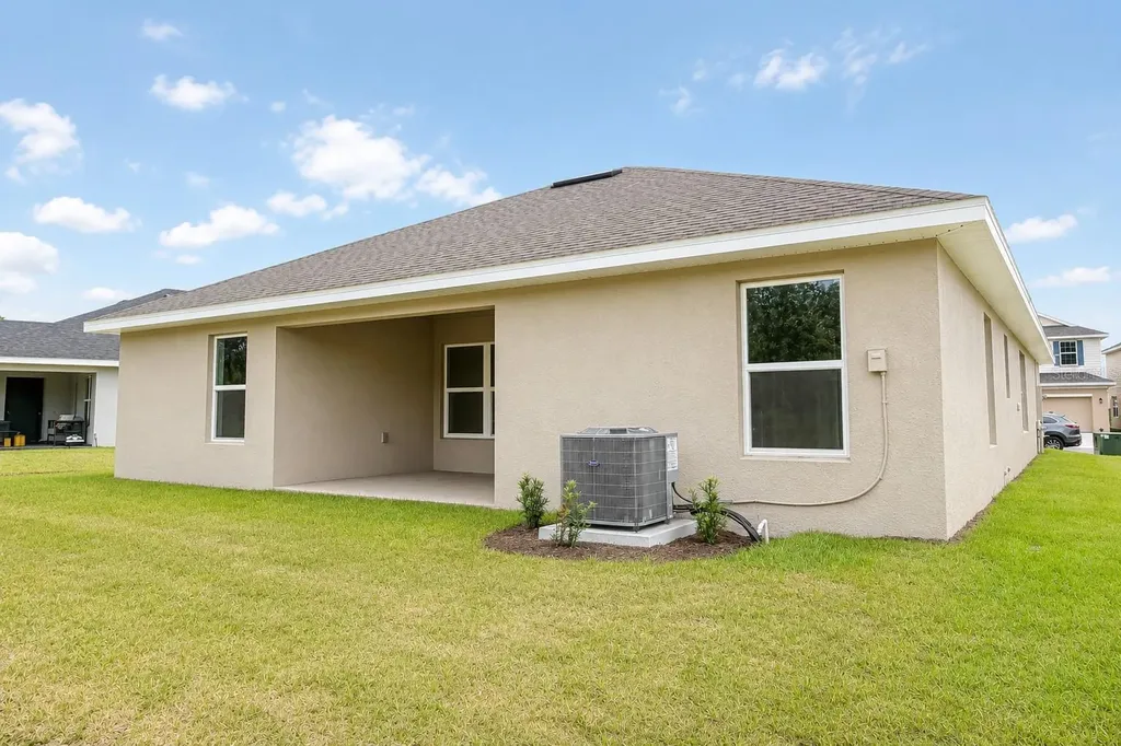 7592 Bent Tree Loop St Cloud FL 34771