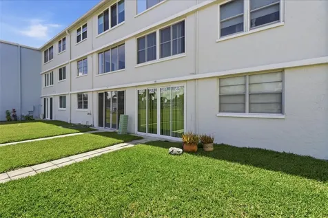 4895 Bay Street NE St Petersburg FL 33703