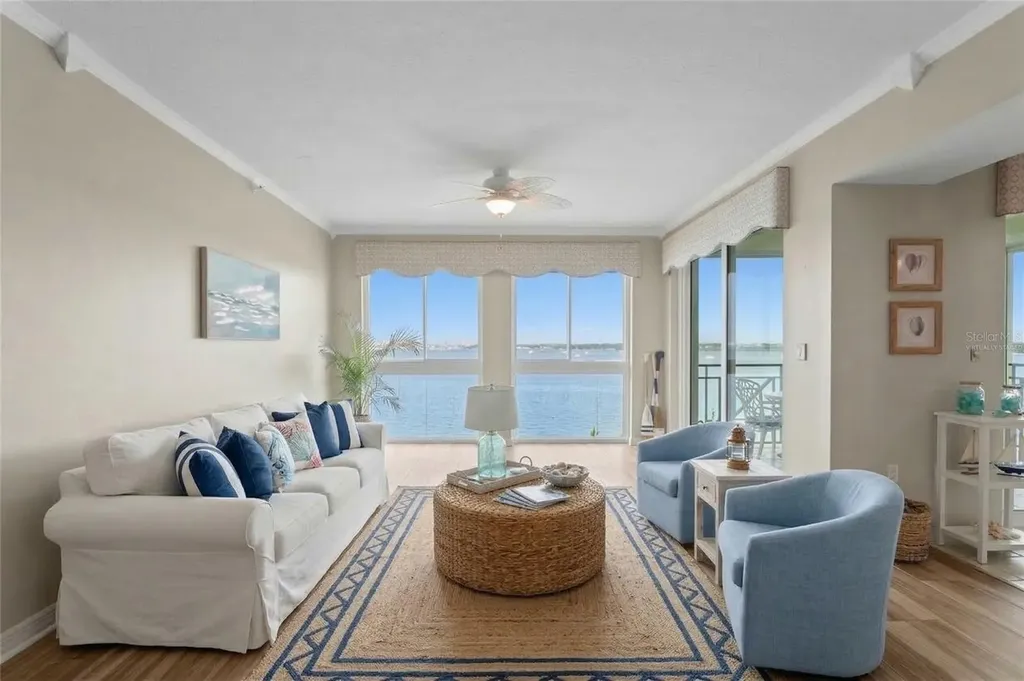 4717 Dolphin Cay Lane S St Petersburg FL 33711