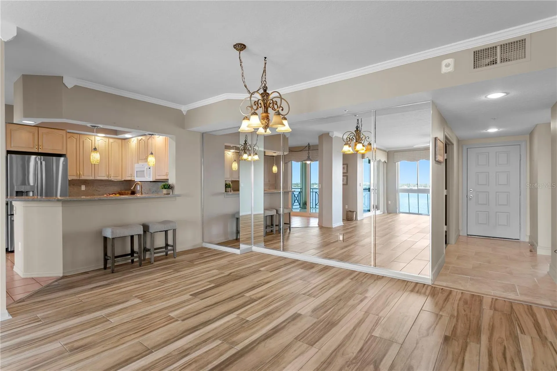 4717 Dolphin Cay Lane S St Petersburg FL 33711