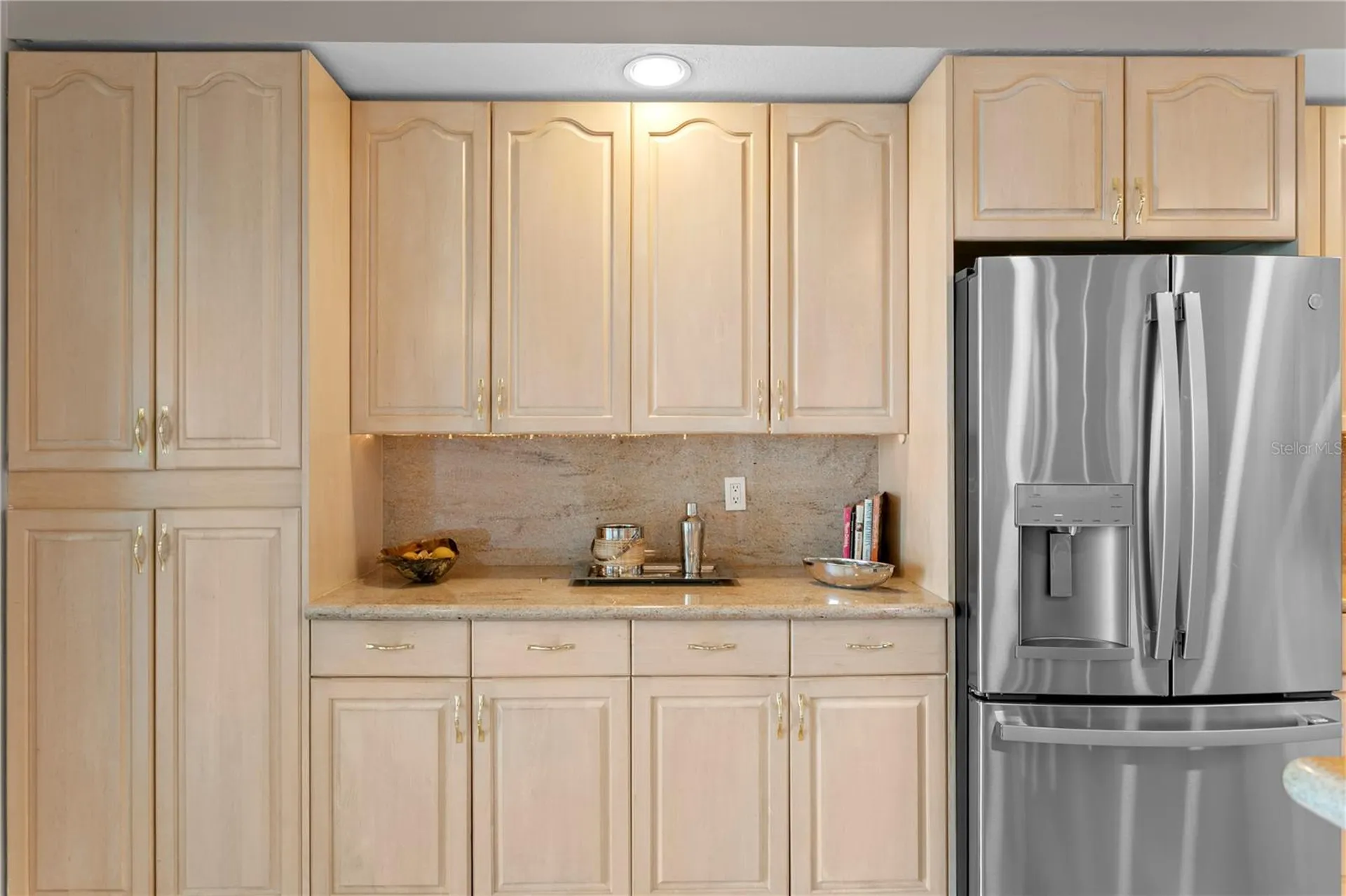 4717 Dolphin Cay Lane S St Petersburg FL 33711