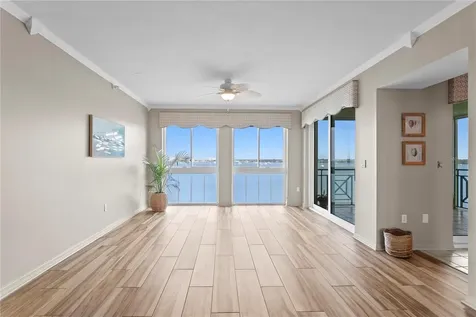 4717 Dolphin Cay Lane S St Petersburg FL 33711