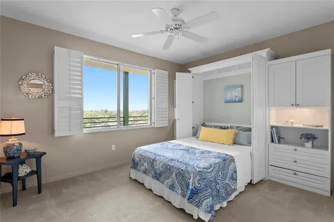 4717 Dolphin Cay Lane S St Petersburg FL 33711