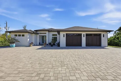 10726 Kearsarge Circle Port Charlotte FL 33981