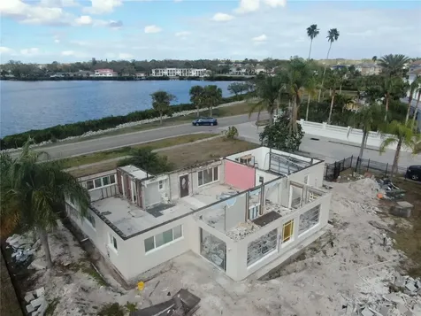 803 Whitcomb Boulevard Tarpon Springs FL 34689