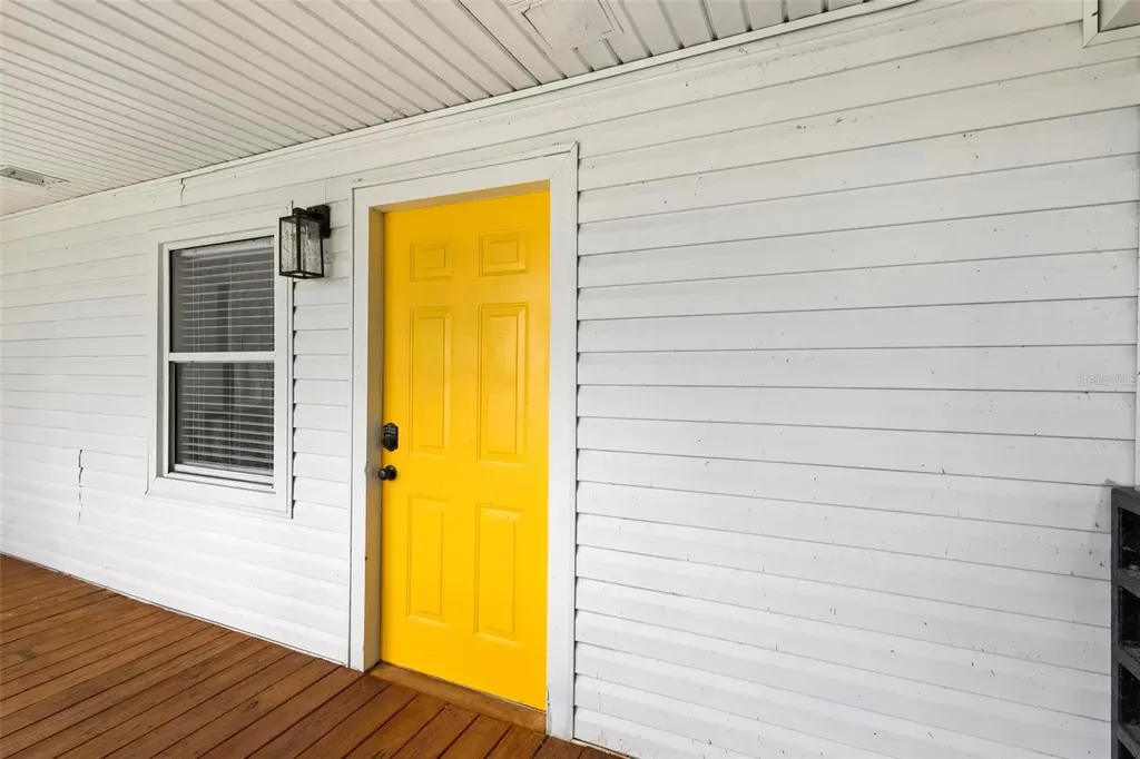1824 Lake Street Oviedo FL 32765