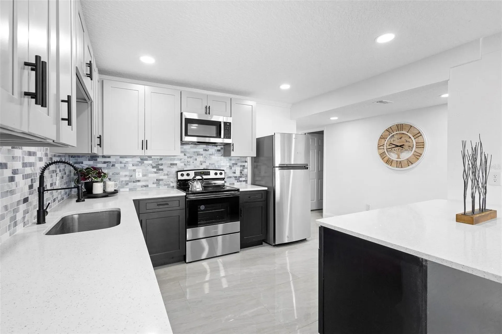 1824 Lake Street Oviedo FL 32765