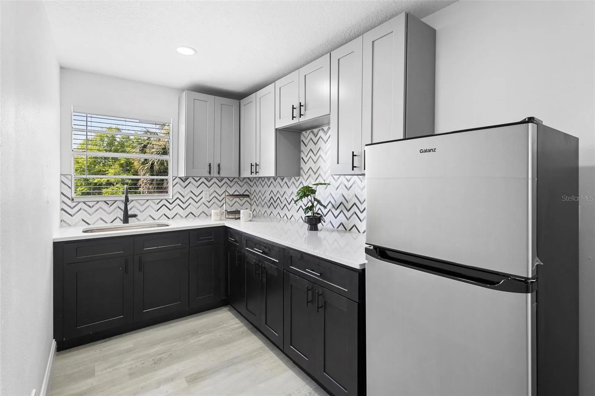 1824 Lake Street Oviedo FL 32765