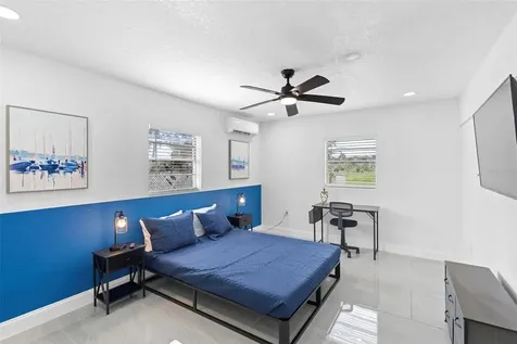 1824 Lake Street Oviedo FL 32765