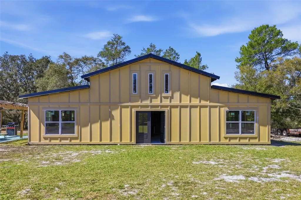 26134 Leeward Street Eustis FL 32736