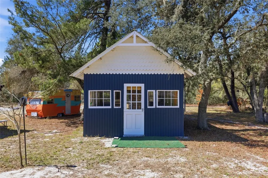 26134 Leeward Street Eustis FL 32736