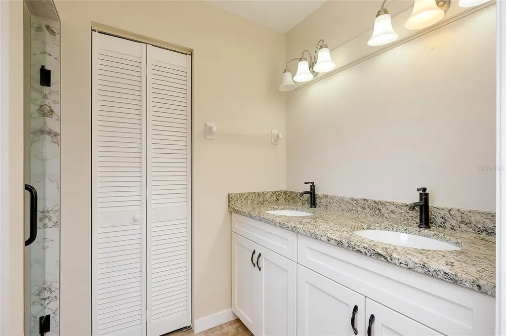 397 Circlewood Drive Venice FL 34293