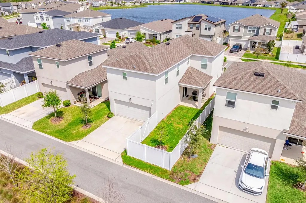 11866 Sunsail Avenue Orlando FL 32832