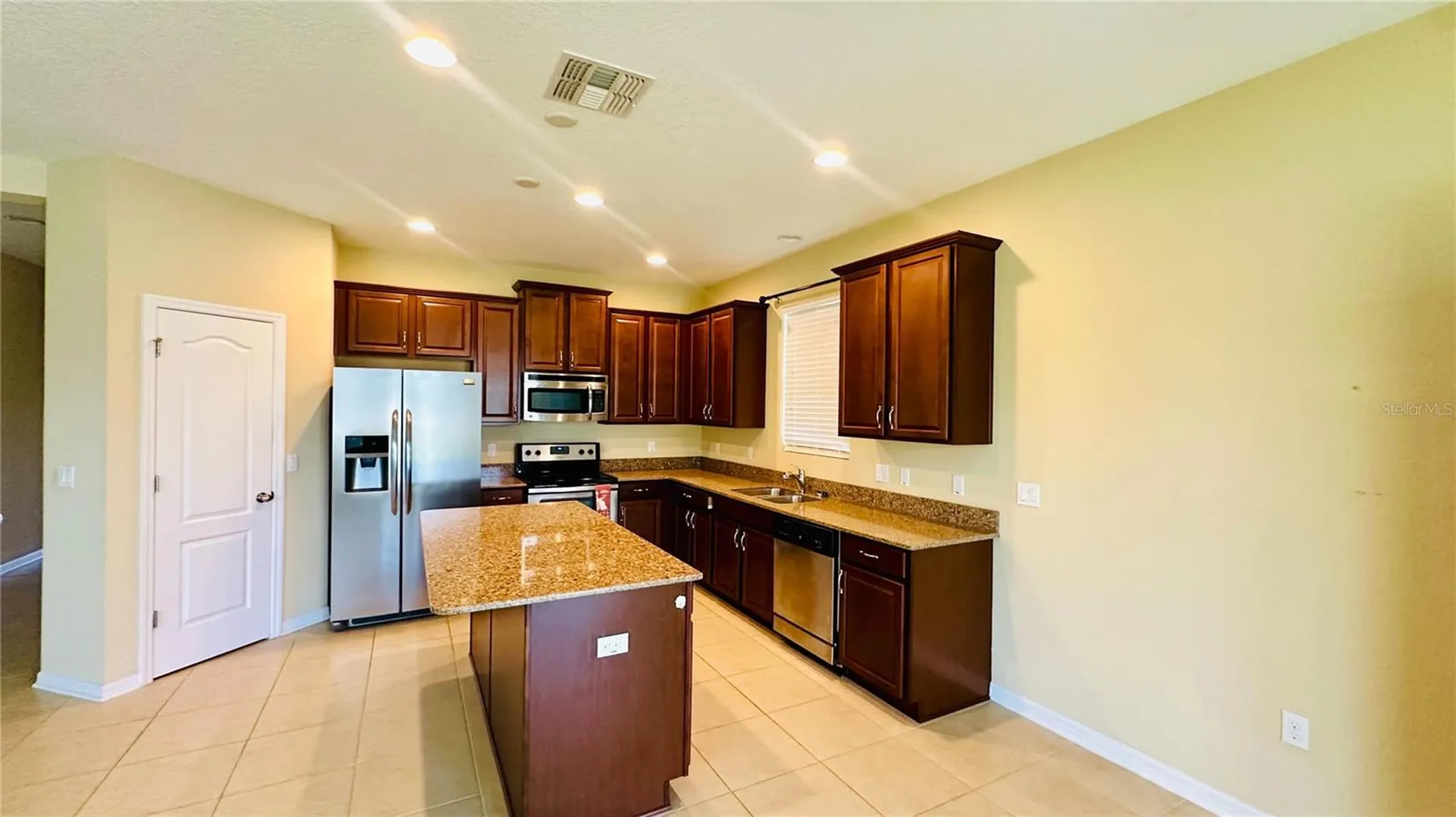 2568 Isabela Terrace Kissimmee FL 34743