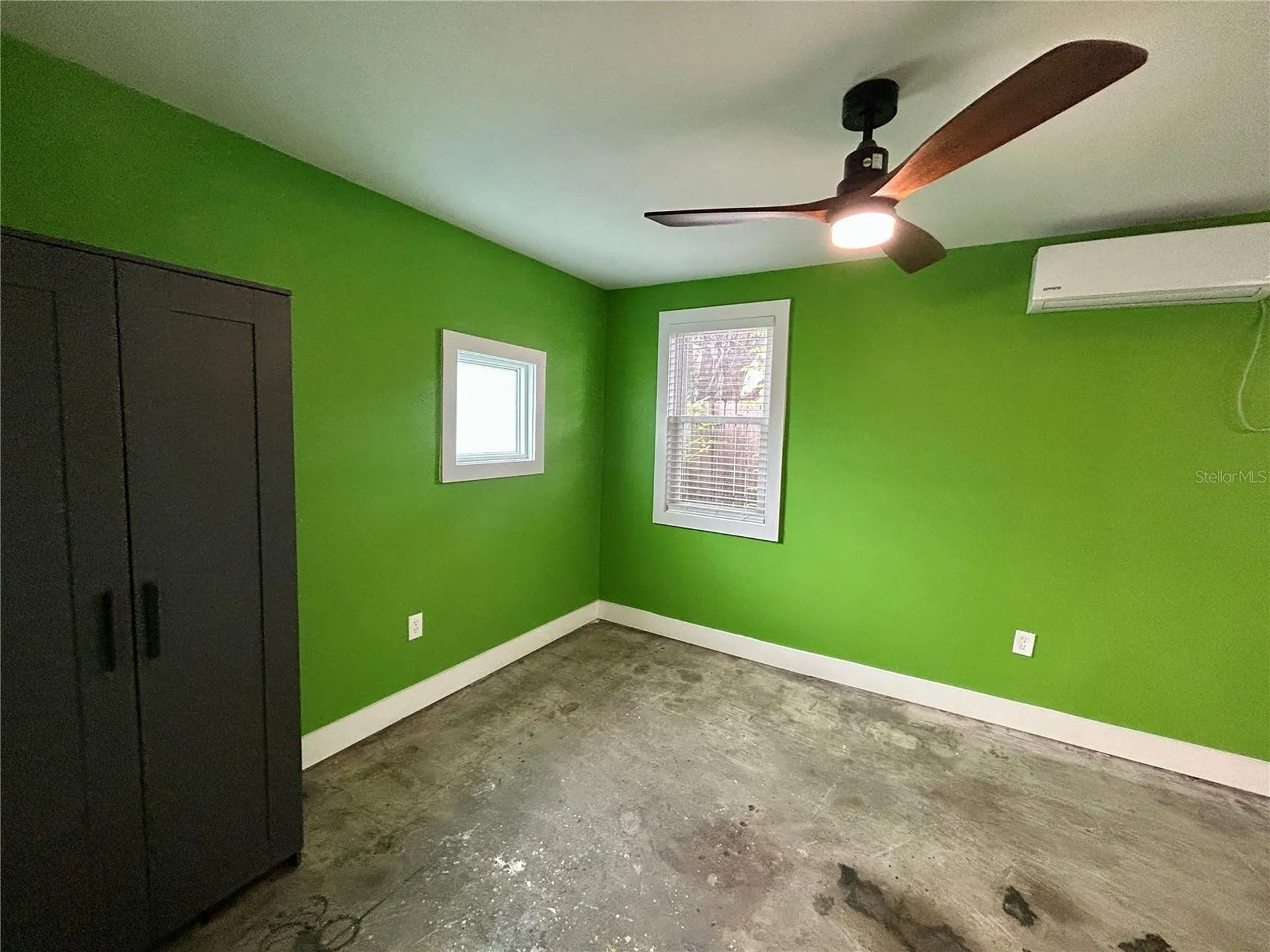 115 W Plymouth Street Tampa FL 33603