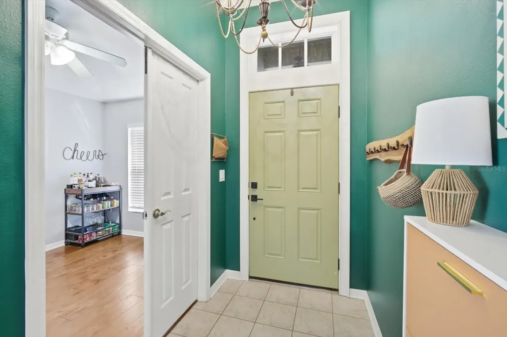 6808 Cambridge Park Drive Apollo Beach FL 33572