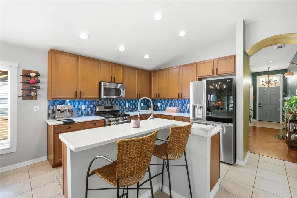6808 Cambridge Park Drive Apollo Beach FL 33572