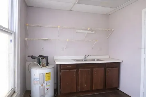 528 12th Street W Bradenton FL 34205