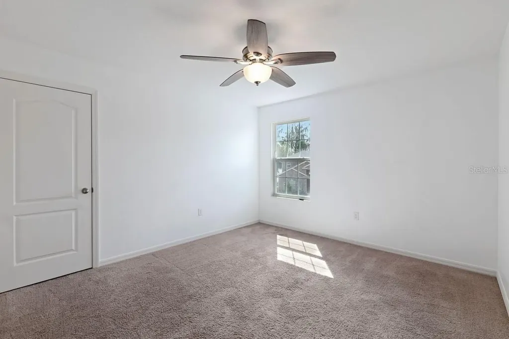 1136 Sea Pines Court Tavares FL 32778