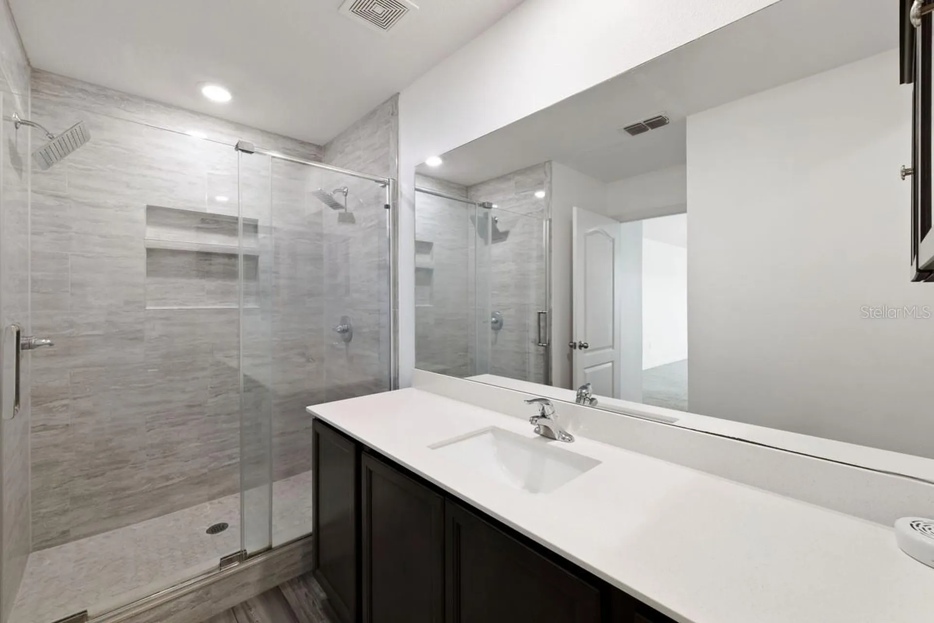 1136 Sea Pines Court Tavares FL 32778