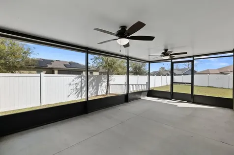 1136 Sea Pines Court Tavares FL 32778