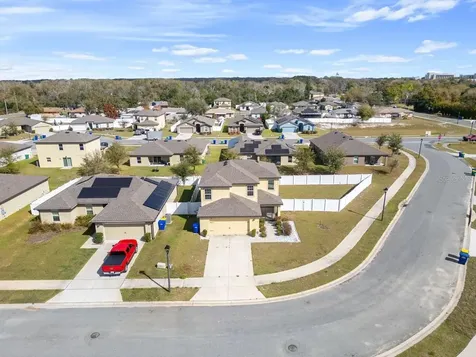 1136 Sea Pines Court Tavares FL 32778