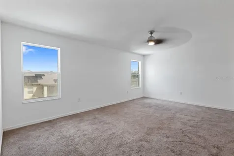 1136 Sea Pines Court Tavares FL 32778