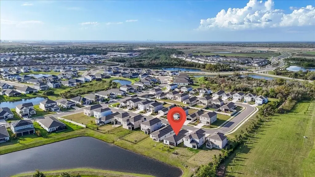 6333 Milestone Loop Palmetto FL 34221