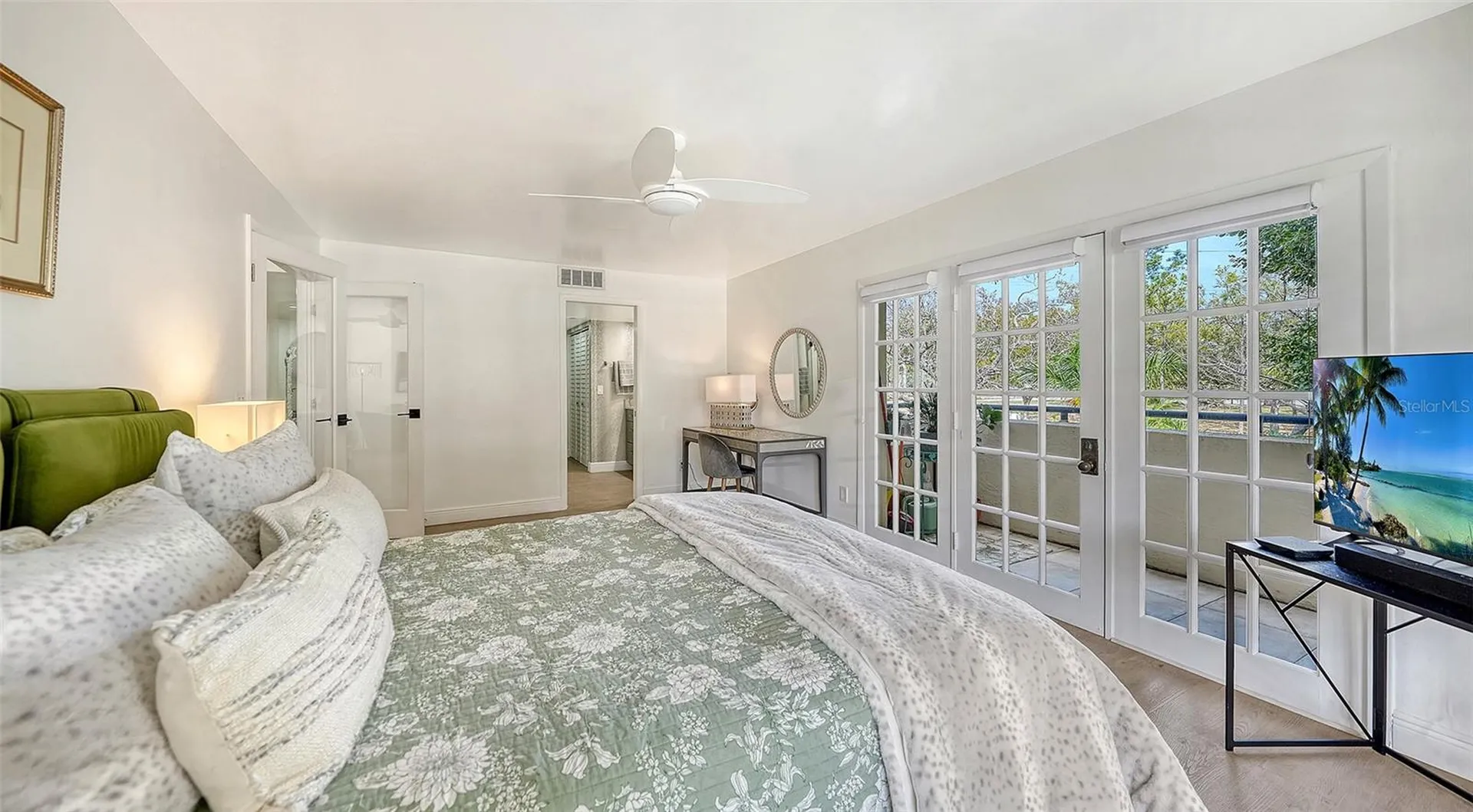 825 Osprey Avenue Sarasota FL 34236