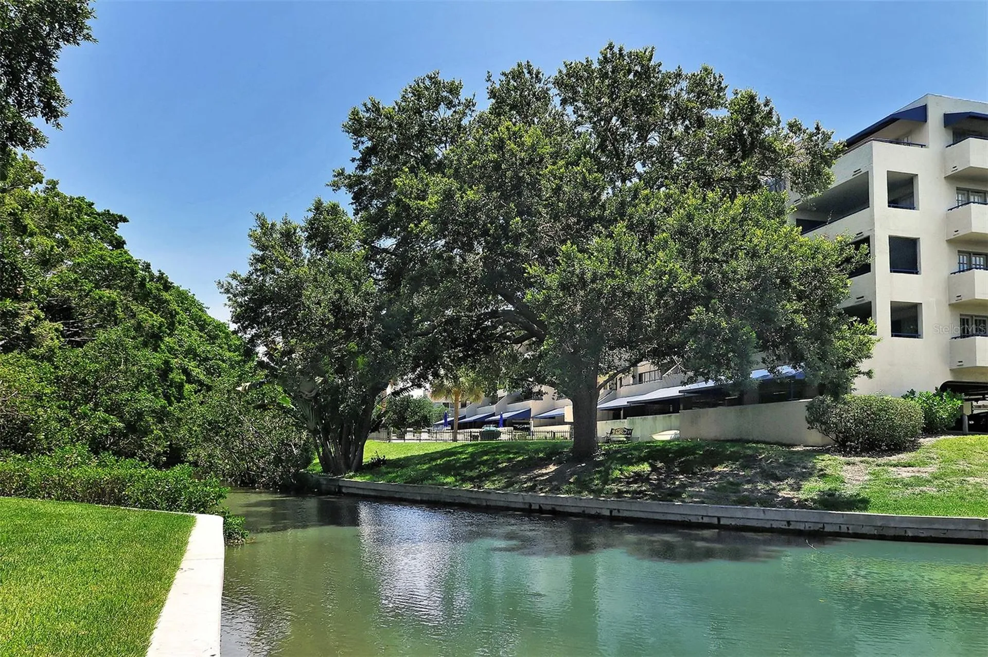 825 Osprey Avenue Sarasota FL 34236