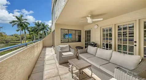 825 Osprey Avenue Sarasota FL 34236