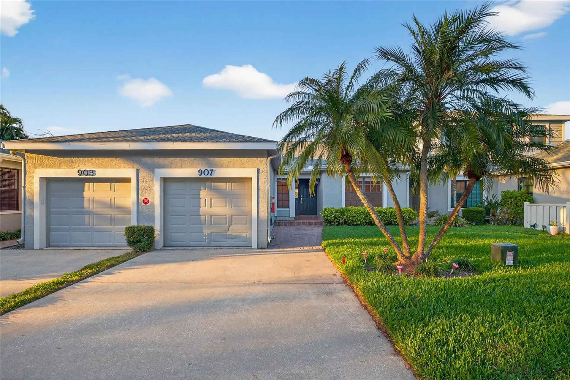 907 San Carlos Avenue NE St Petersburg FL 33702