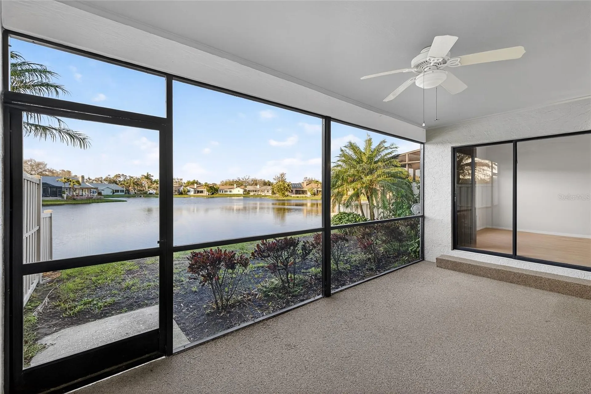 907 San Carlos Avenue NE St Petersburg FL 33702