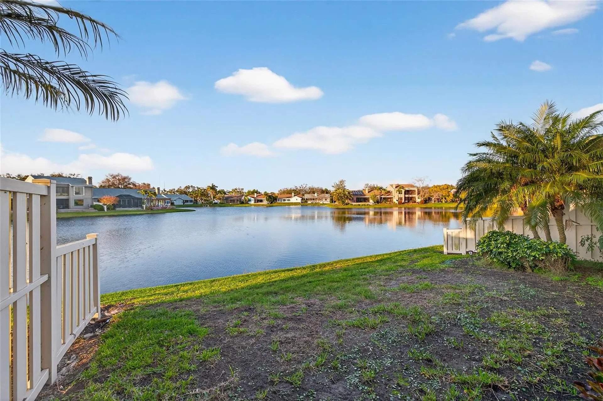 907 San Carlos Avenue NE St Petersburg FL 33702