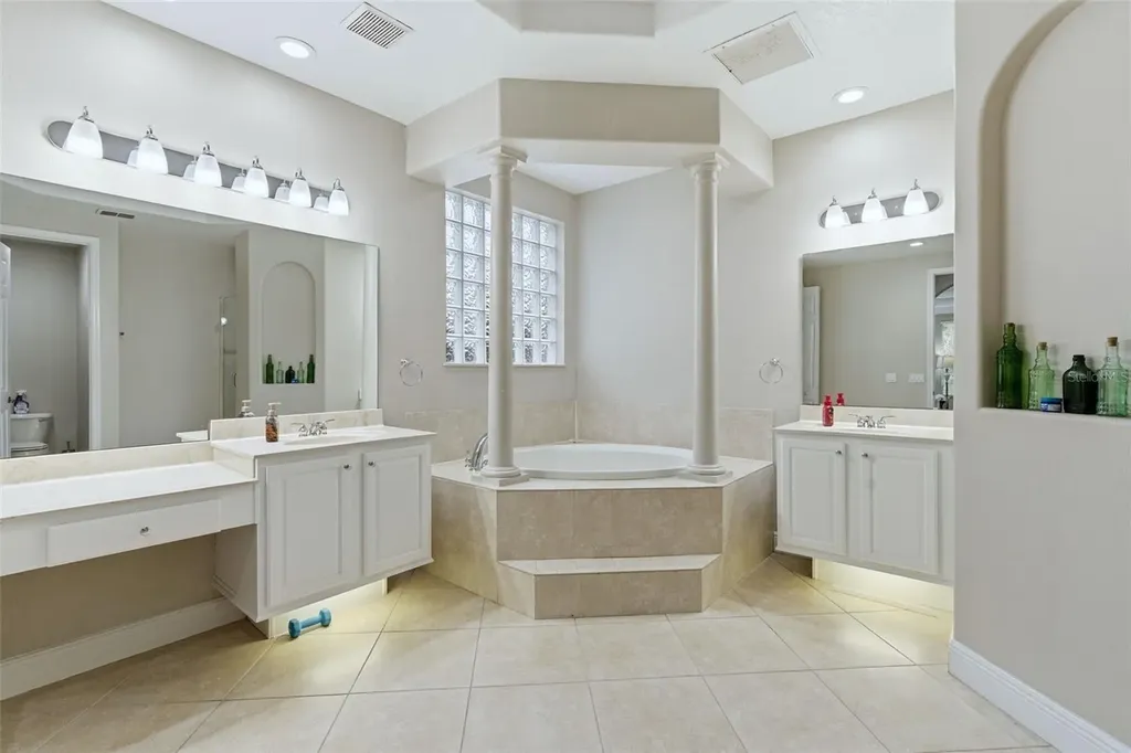 942 Elm Harbor Court Lake Mary FL 32746