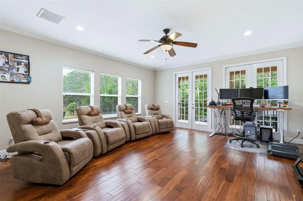 942 Elm Harbor Court Lake Mary FL 32746