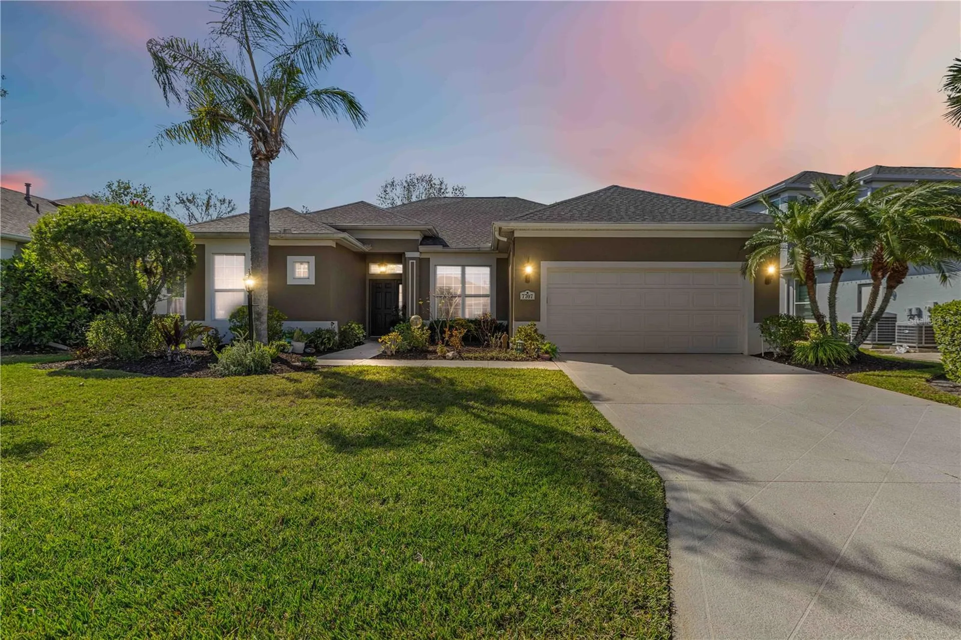 7707 Ashley Circle Bradenton FL 34201
