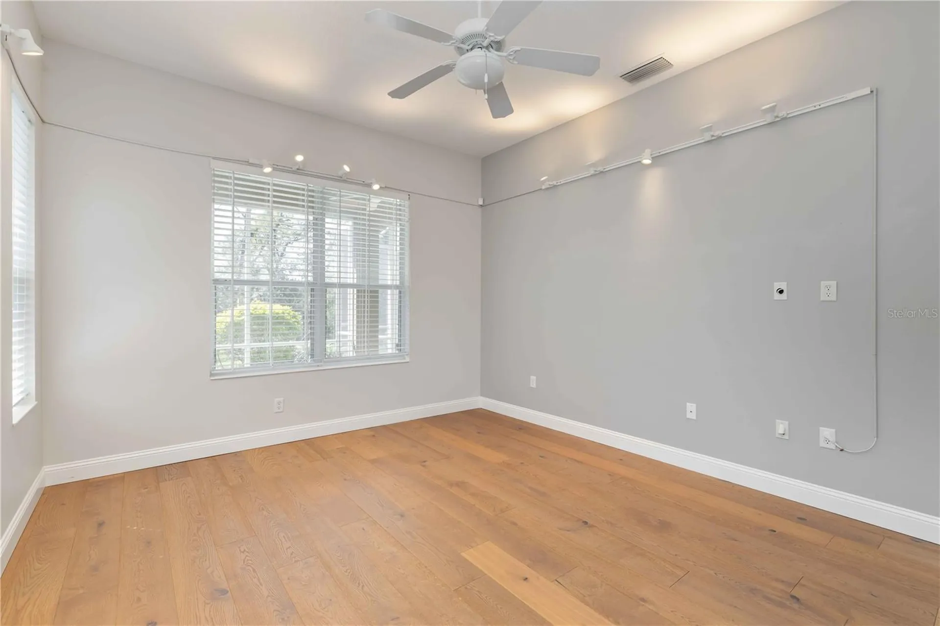 7707 Ashley Circle Bradenton FL 34201