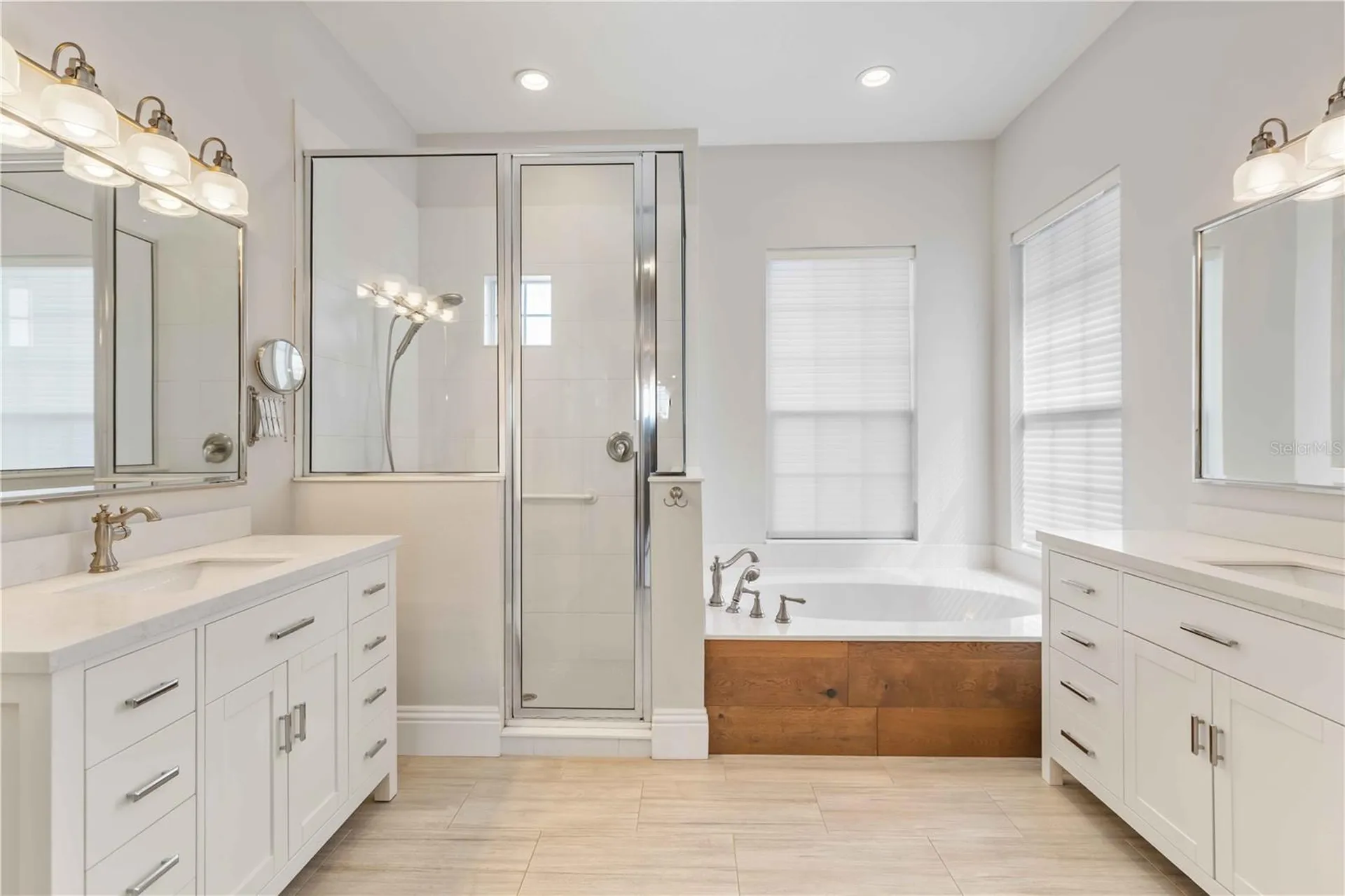 7707 Ashley Circle Bradenton FL 34201